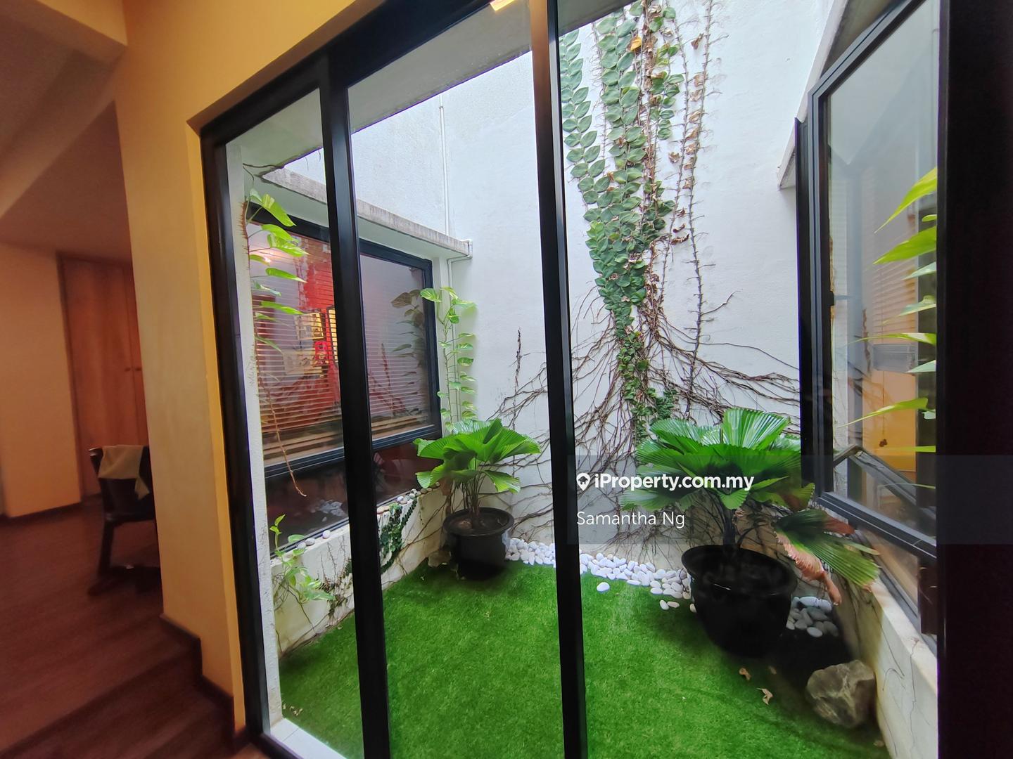 Rumah Berangkai 2 Tingkat untuk Dijual di Bandar Metro Puchong, Puchong oleh Samantha Ng - iProperty.com.my