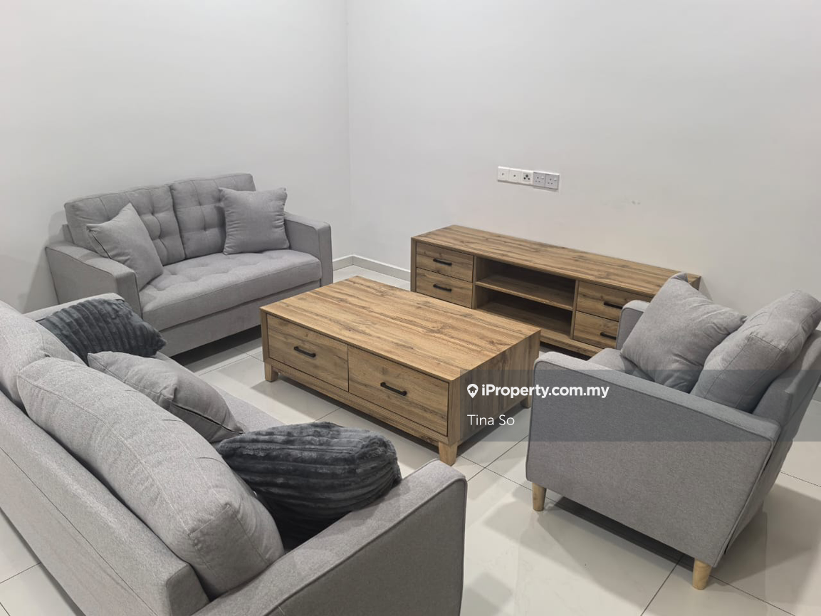 Condominium for Rent in Royal Strand @ Country Garden Danga Bay by Tina So - iProperty.com.my