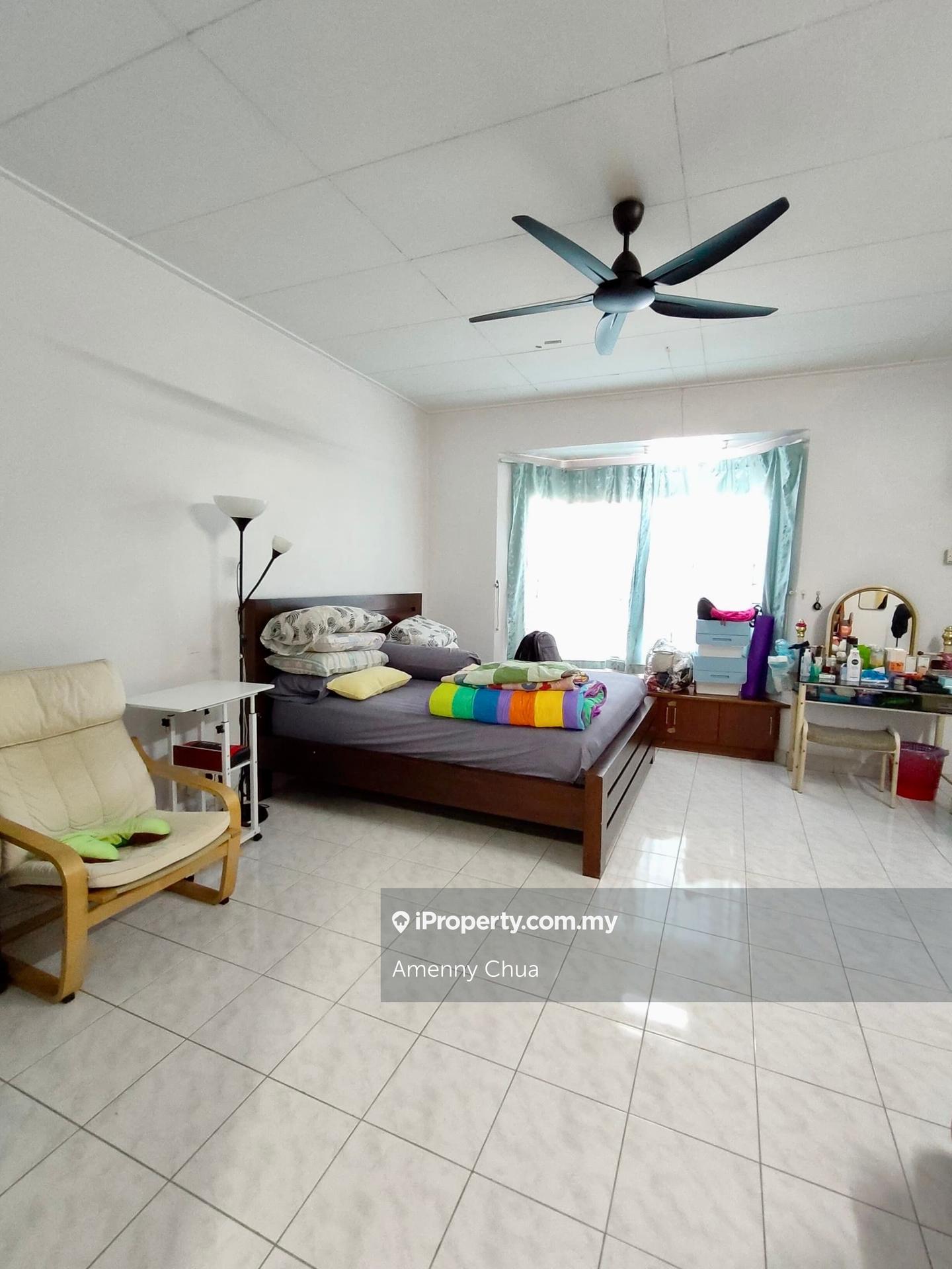 Rumah Berangkai 2 Tingkat untuk Dijual di Bandar Botanic, Klang oleh Amenny Chua - iProperty.com.my