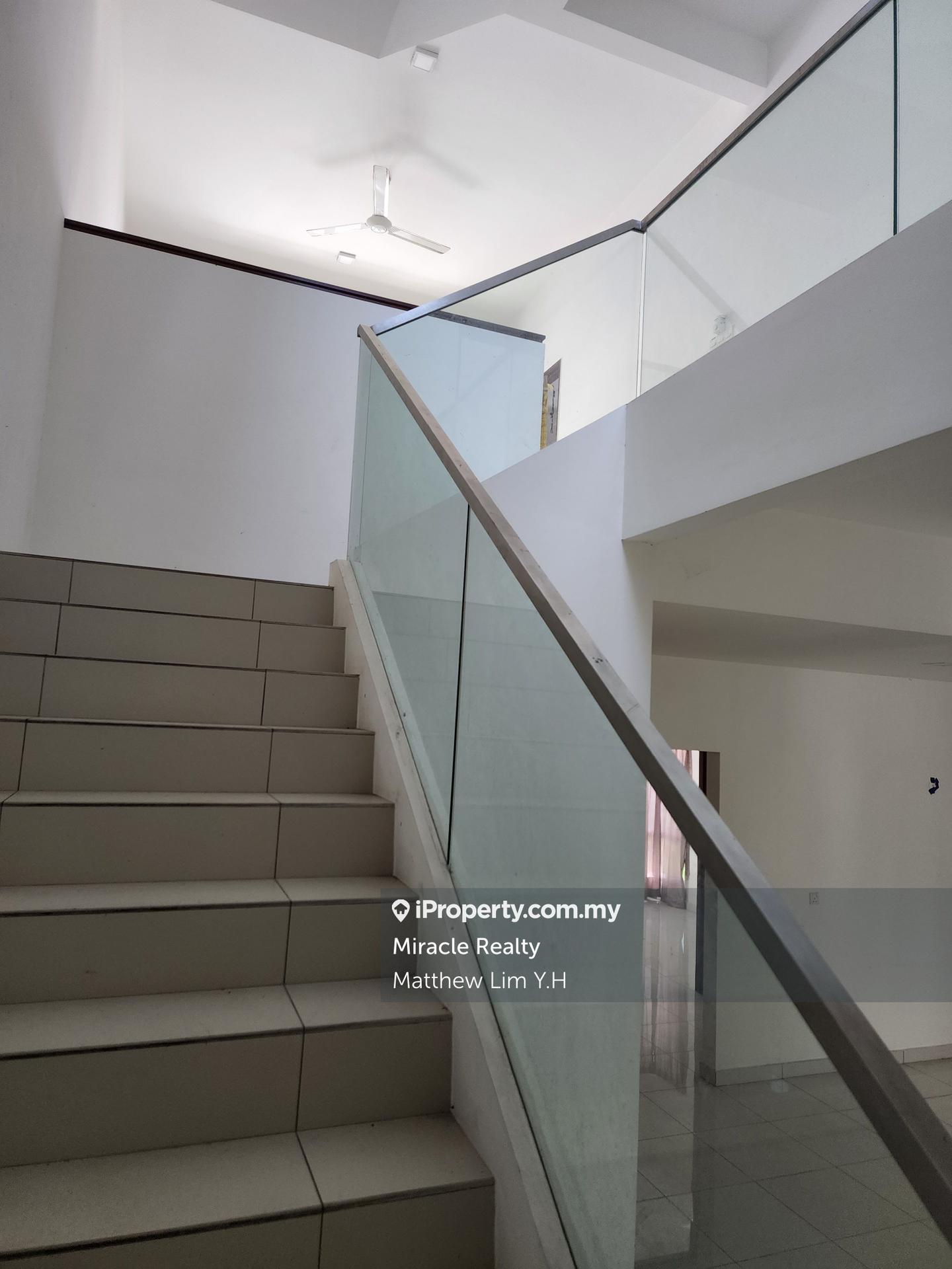 Rumah Berkembar untuk Dijual di Ambang Botanic, Klang oleh Matthew Lim Y.H - iProperty.com.my