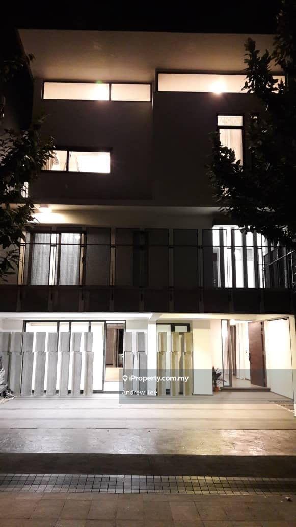 Rumah Berangkai 2.5 Tingkat untuk Disewa di Desa Parkcity, Kuala Lumpur oleh Andrew Tee - iProperty.com.my