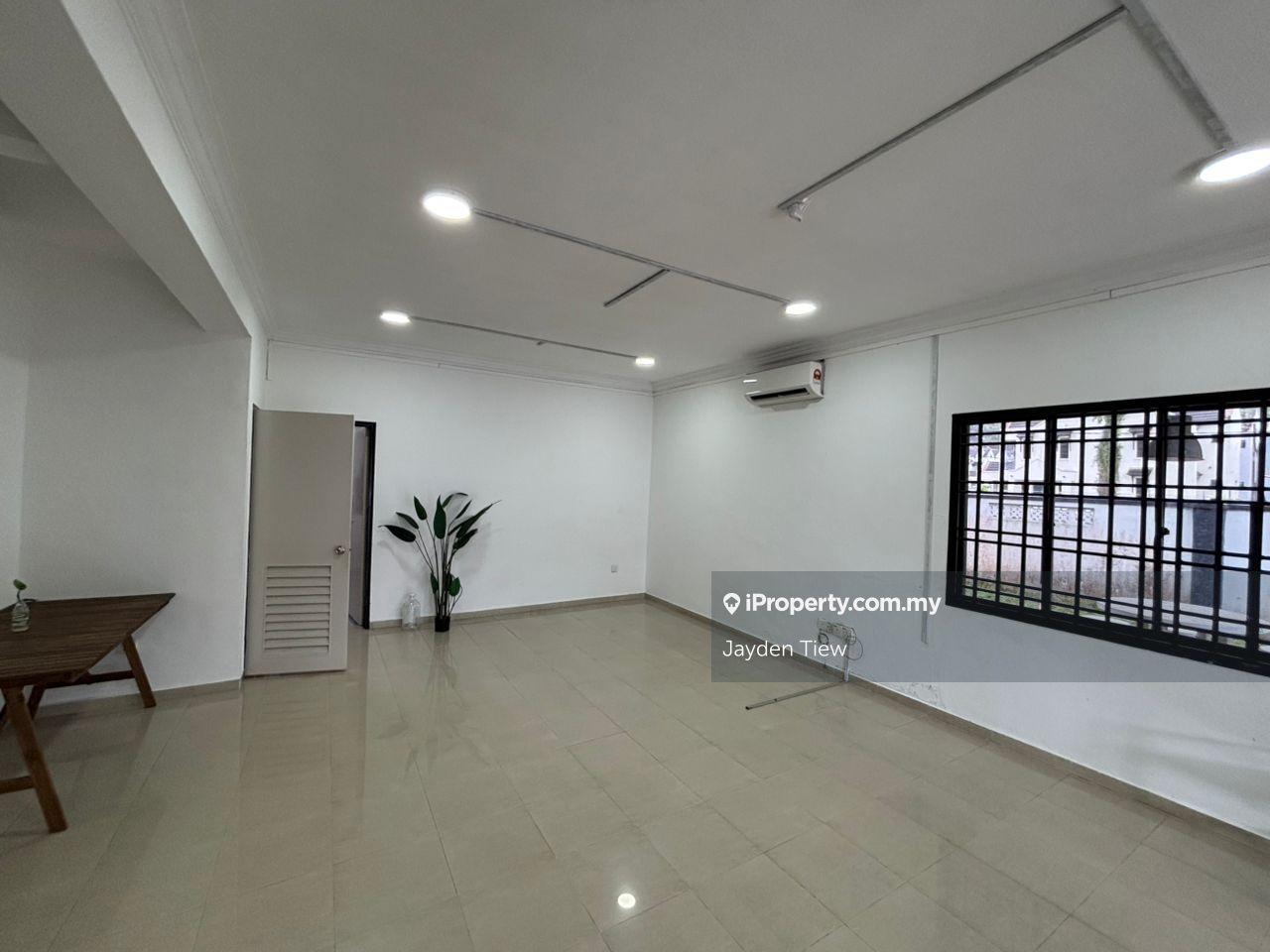 Rumah Berangkai 2 Tingkat untuk Disewa di Bandar Baru Permas Jaya, Permas Jaya oleh Jayden Tiew - iProperty.com.my