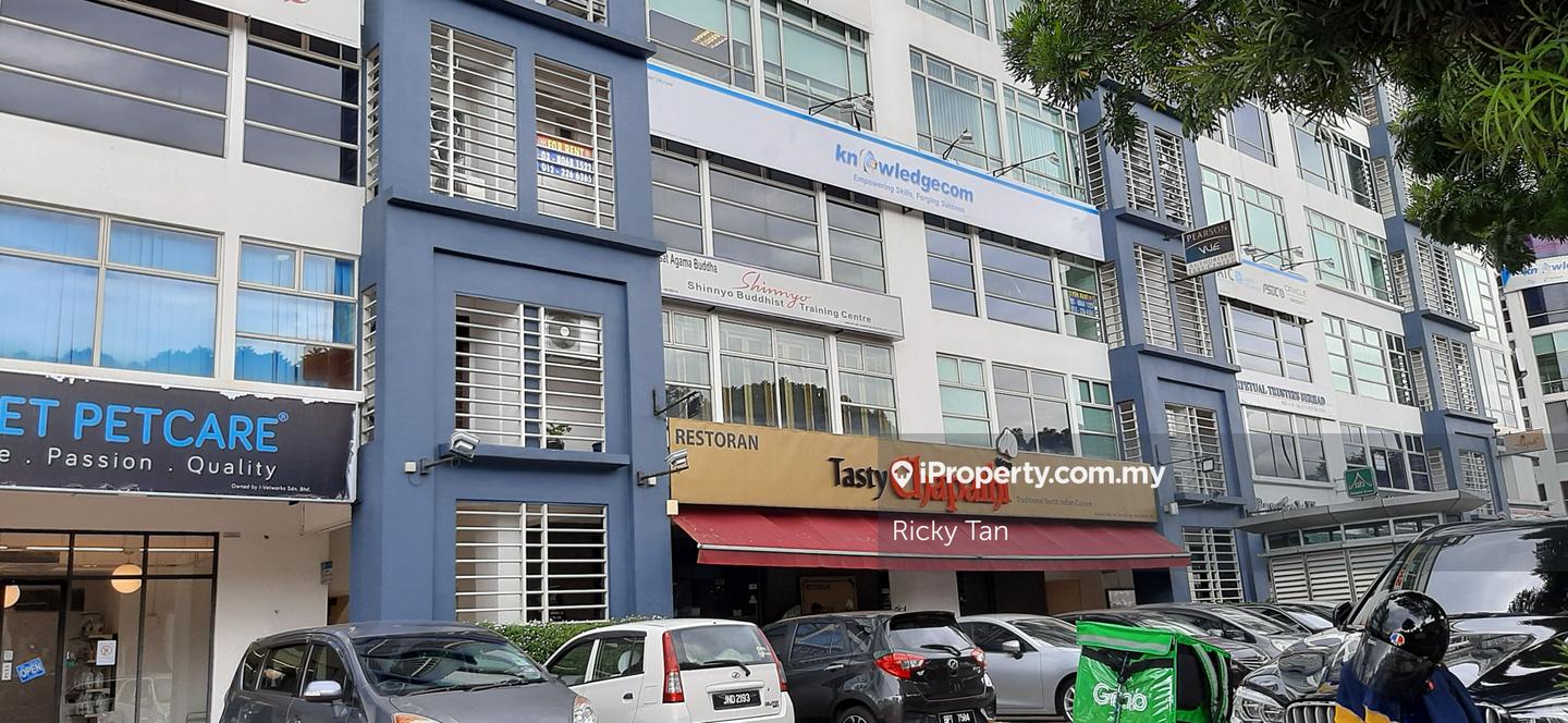 Shop for Sale in Petaling Jaya, Selangor by Ricky Tan - iProperty.com.my