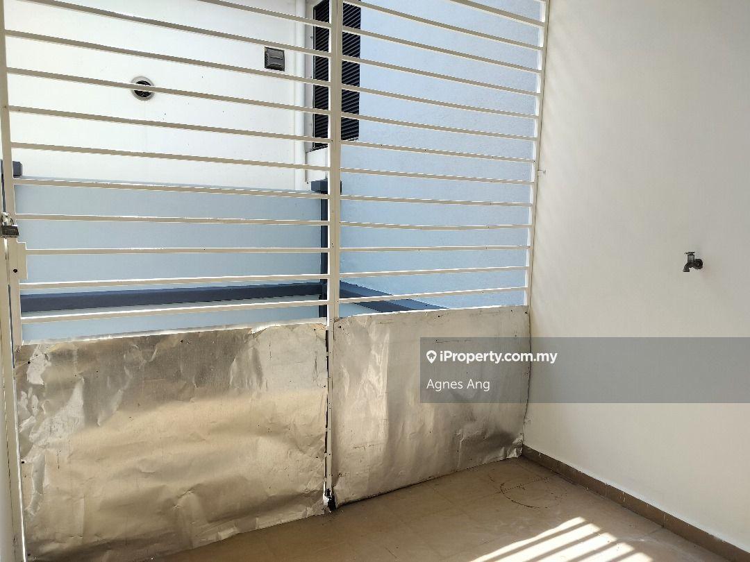 Cluster House for Sale in Canary garden, Klang by Agnes Ang - iProperty.com.my