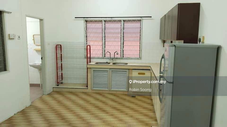 Semi-Detached House for Sale in Ujong Pasir, Melaka by Robin Soong - iProperty.com.my