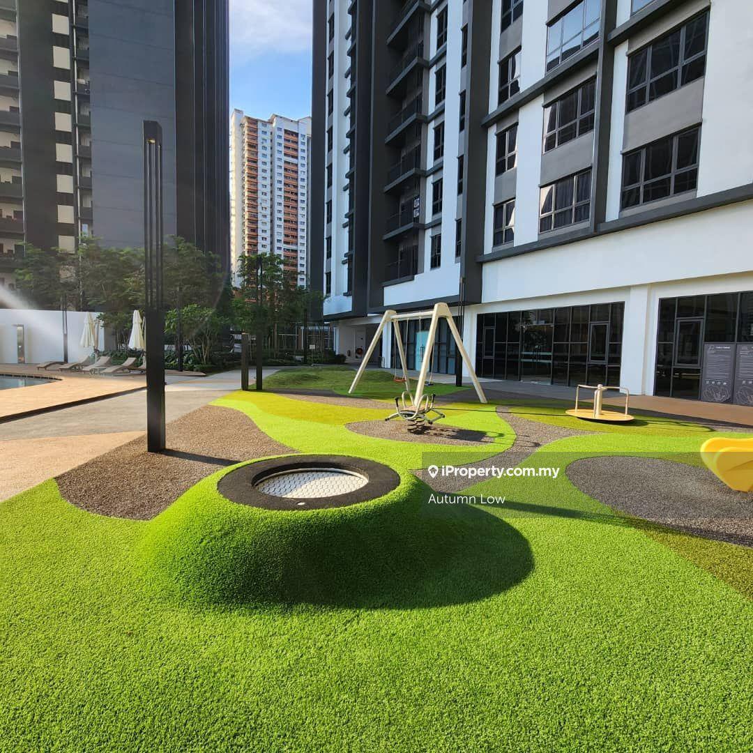 Service Residence for Rent in D'Quince Residences by Autumn Low - iProperty.com.my