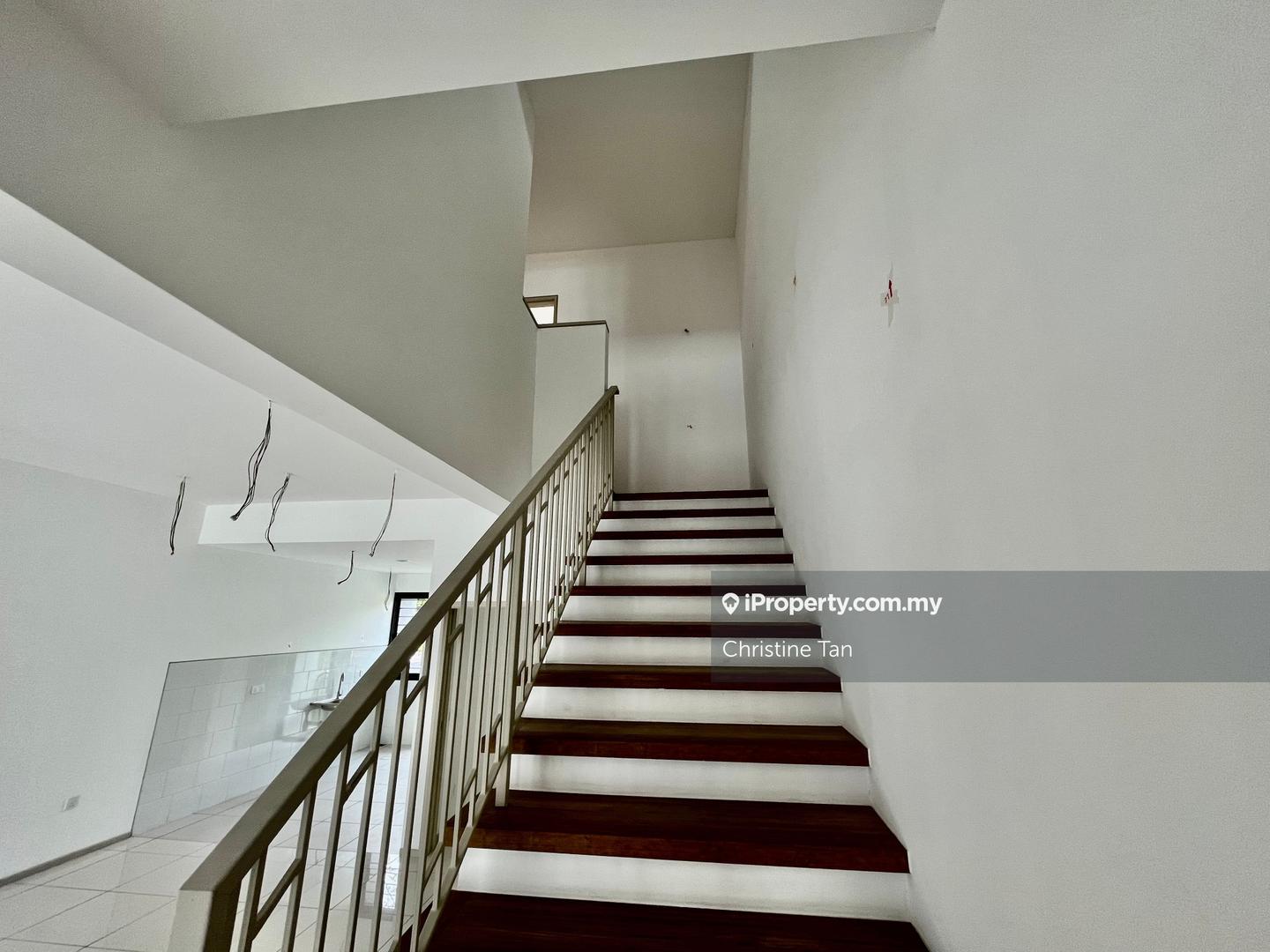 Rumah Berangkai 2 Tingkat untuk Dijual di Ilham Residence, Sungai Buloh oleh Christine Tan - iProperty.com.my