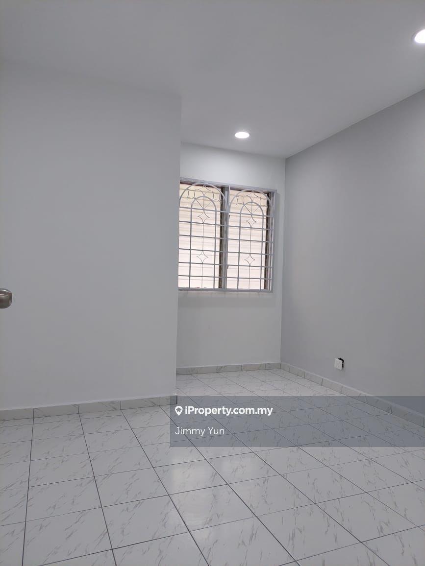 Rumah Berangkai 2 Tingkat untuk Dijual di Taman Bukit Permai, Kajang oleh Jimmy Yun - iProperty.com.my
