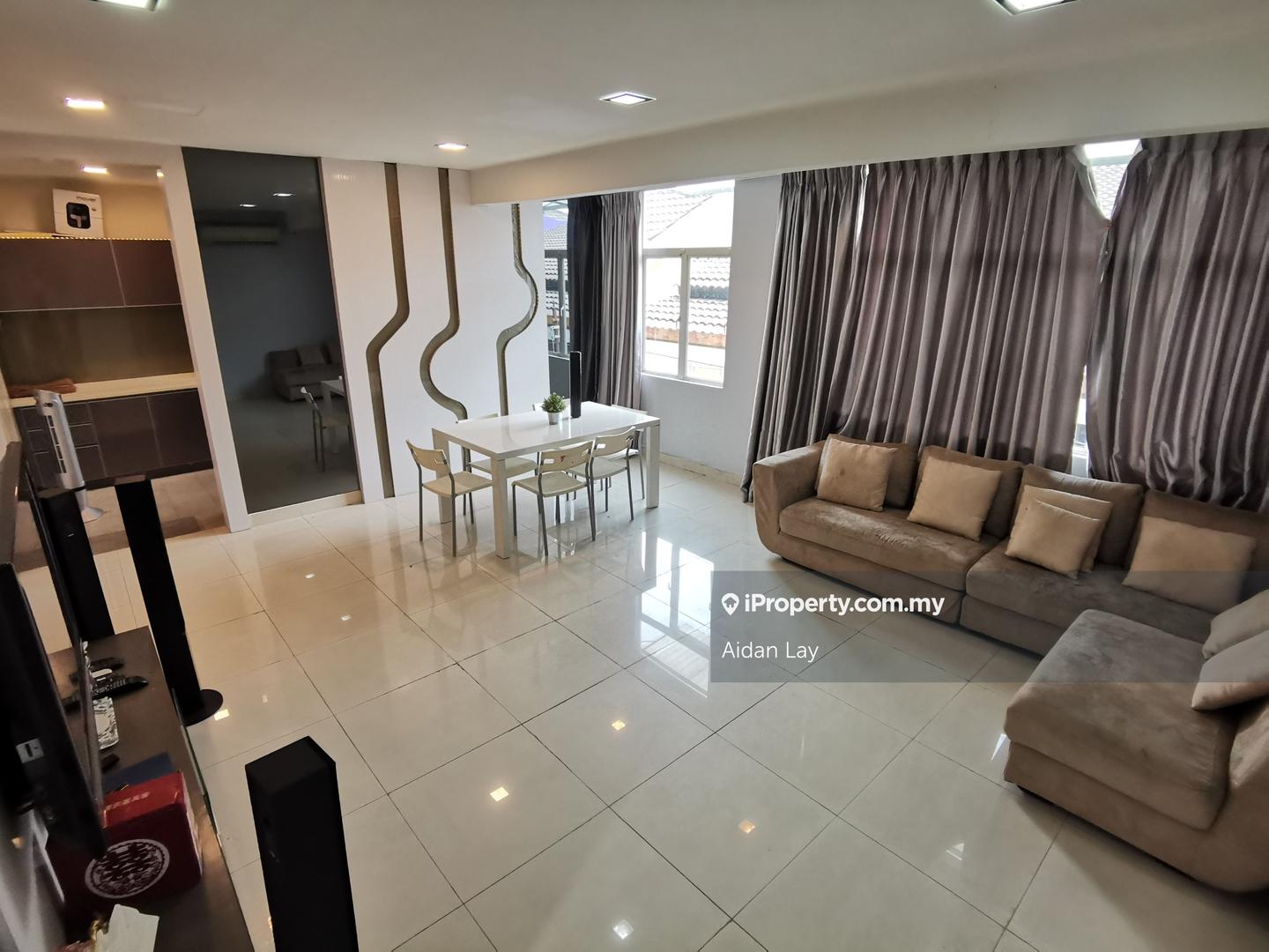 Townhouse for Sale in Kampung Sungai Kayu Ara, Petaling Jaya by Aidan Lay - iProperty.com.my