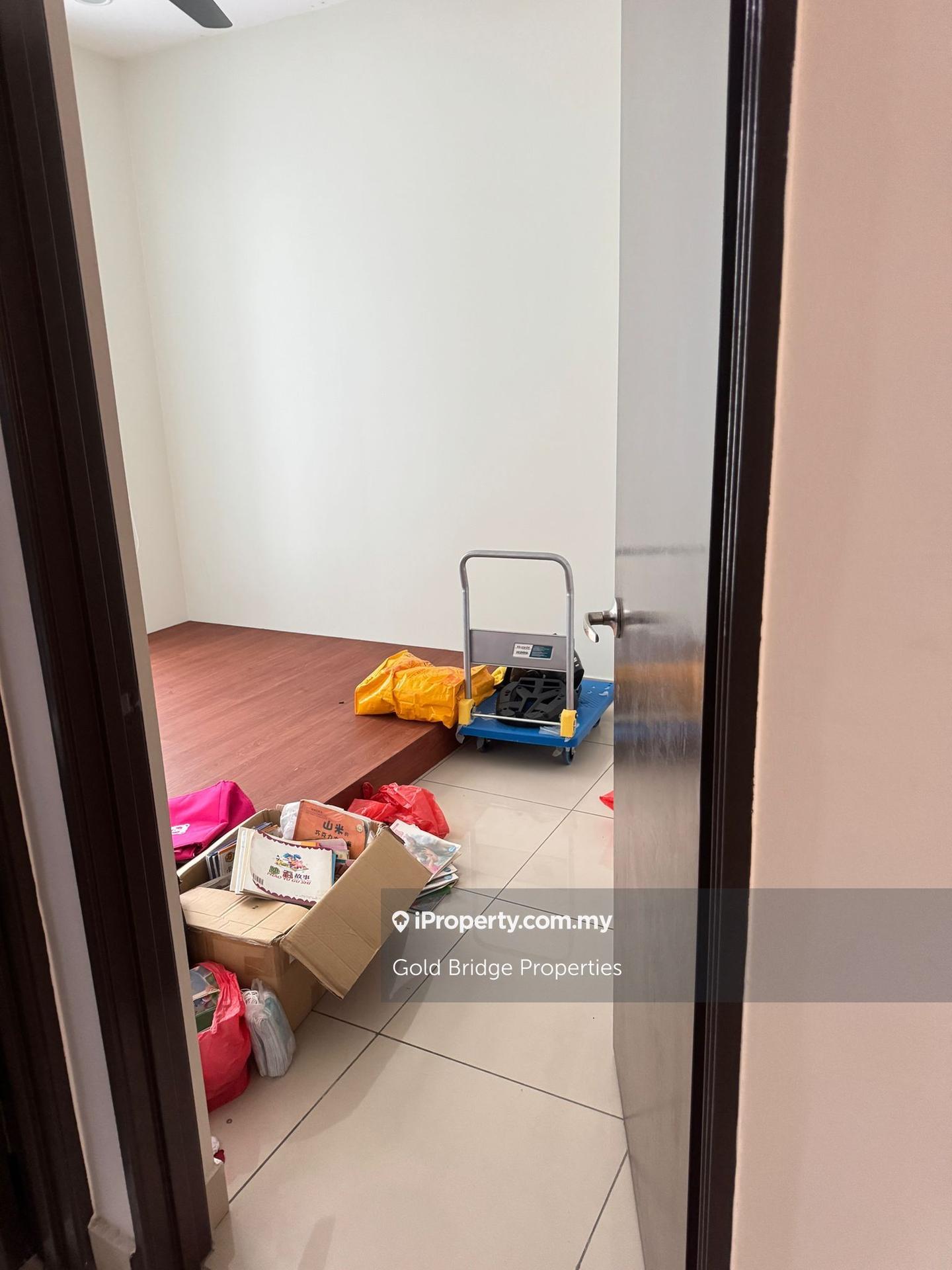 Condominium for Sale in M Condominium @ Larkin by Gold Bridge Properties - iProperty.com.my