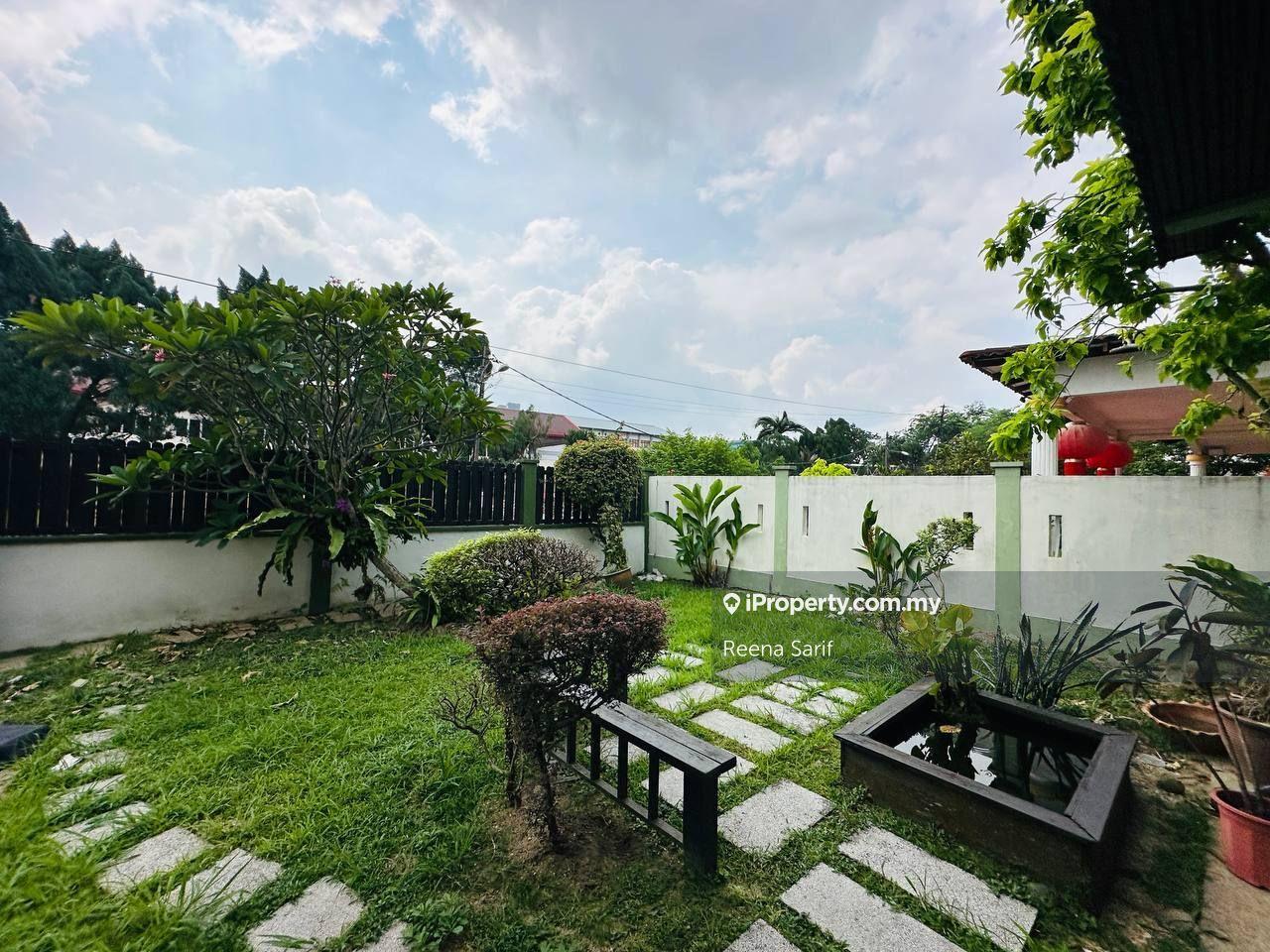 Banglo untuk Dijual di Bungalow Double Storey SS2 Pj, Petaling Jaya oleh Reena Sarif - iProperty.com.my
