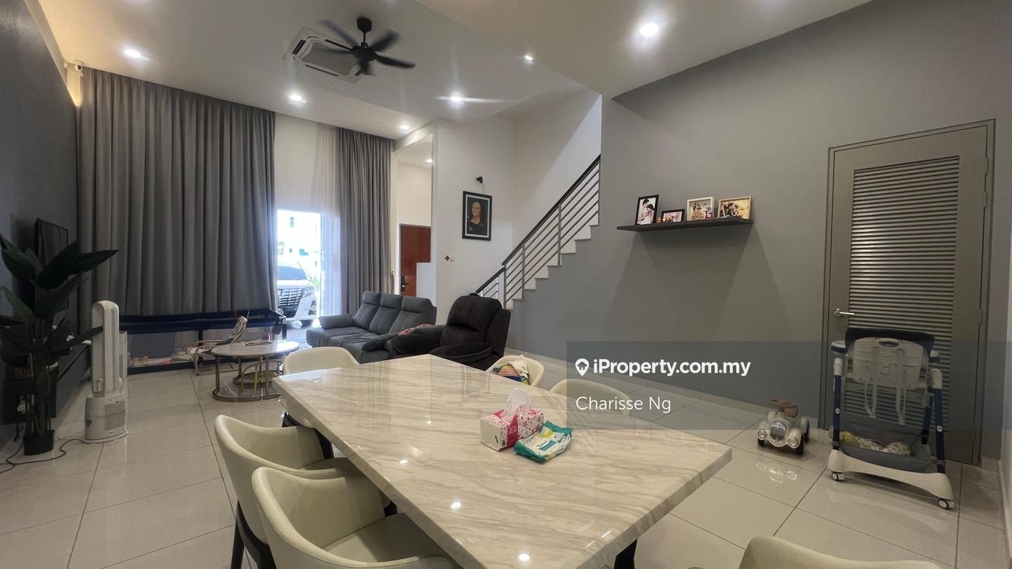 Rumah Berangkai 2 Tingkat untuk Dijual di Taman Semanja, Kajang oleh Charisse Ng - iProperty.com.my