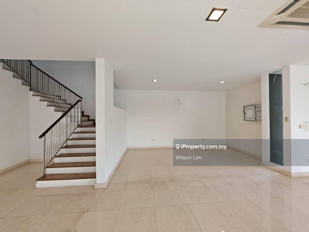 Rumah Berkembar untuk Dijual di Taman Bukit Kuchai, Bandar Kinrara, BK3, Puchong, Bandar Kinrara oleh Wilson Lim - iProperty.com.my