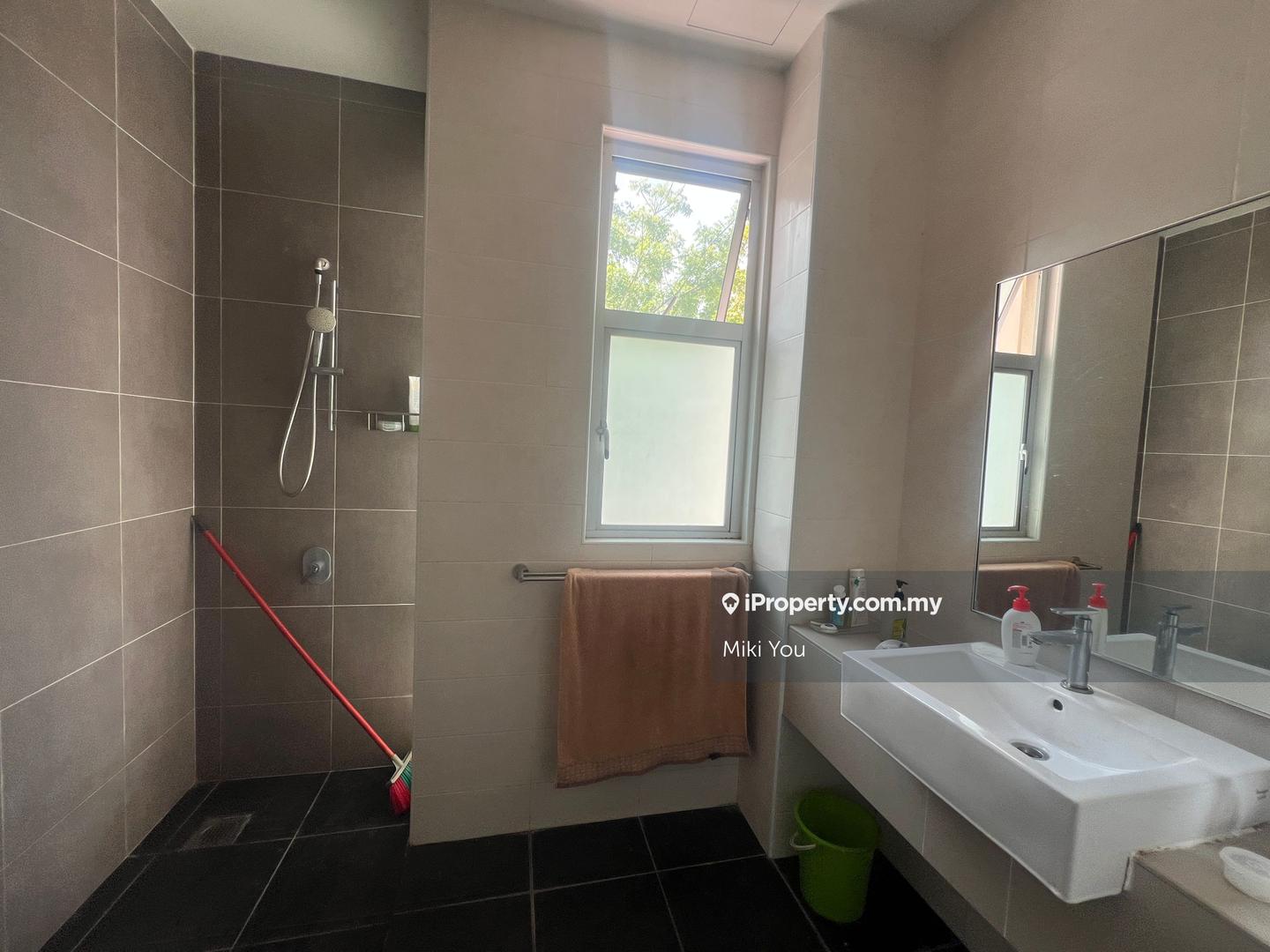 2-storey Terraced House for Sale in Bandar Rimbayu, Telok Panglima Garang by Miki You - iProperty.com.my