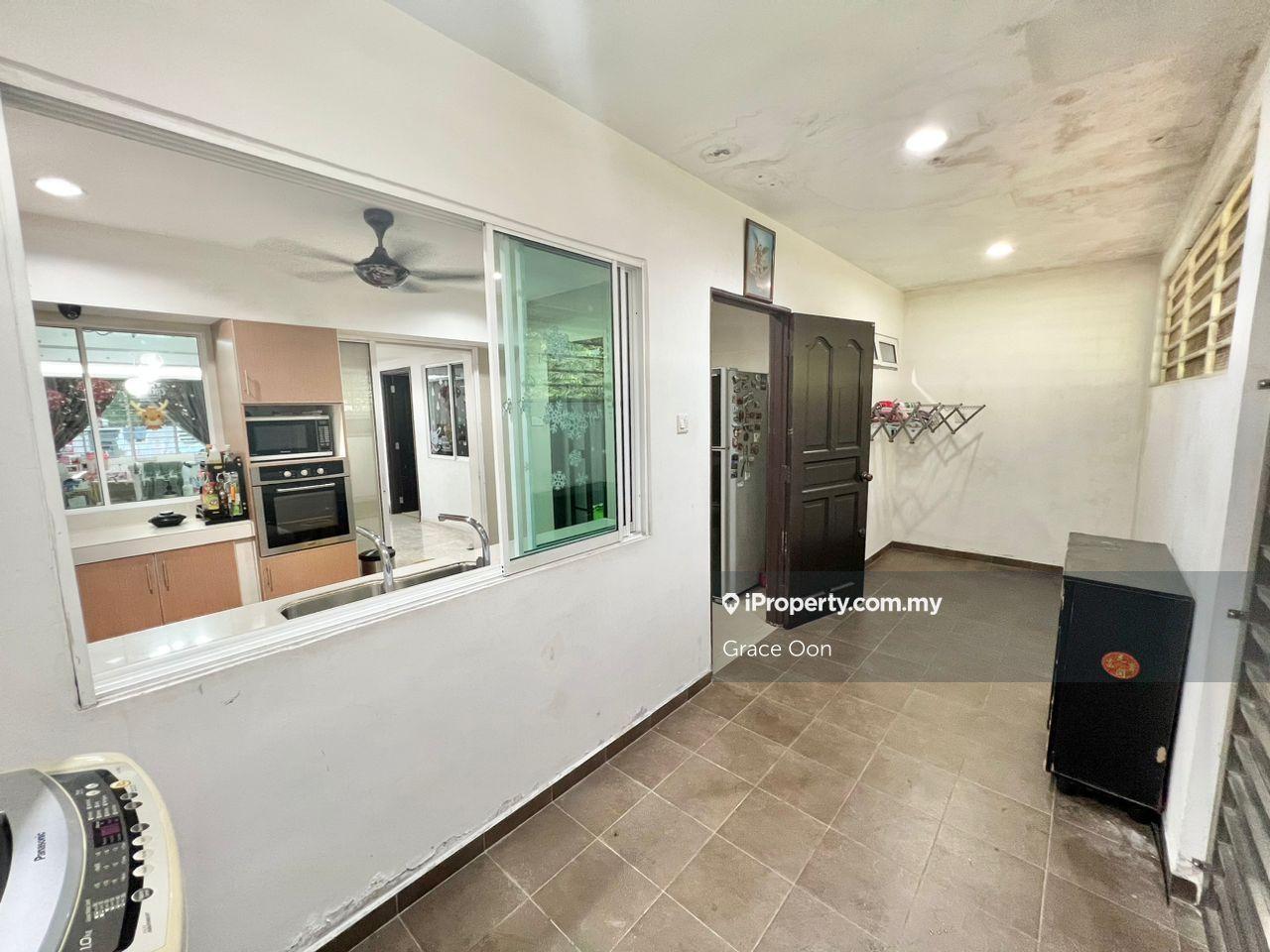 Rumah Berangkai 2 Tingkat untuk Dijual di SS12 , Subang Jaya , Bandar Sunway , USJ, Subang Jaya oleh Grace Oon - iProperty.com.my