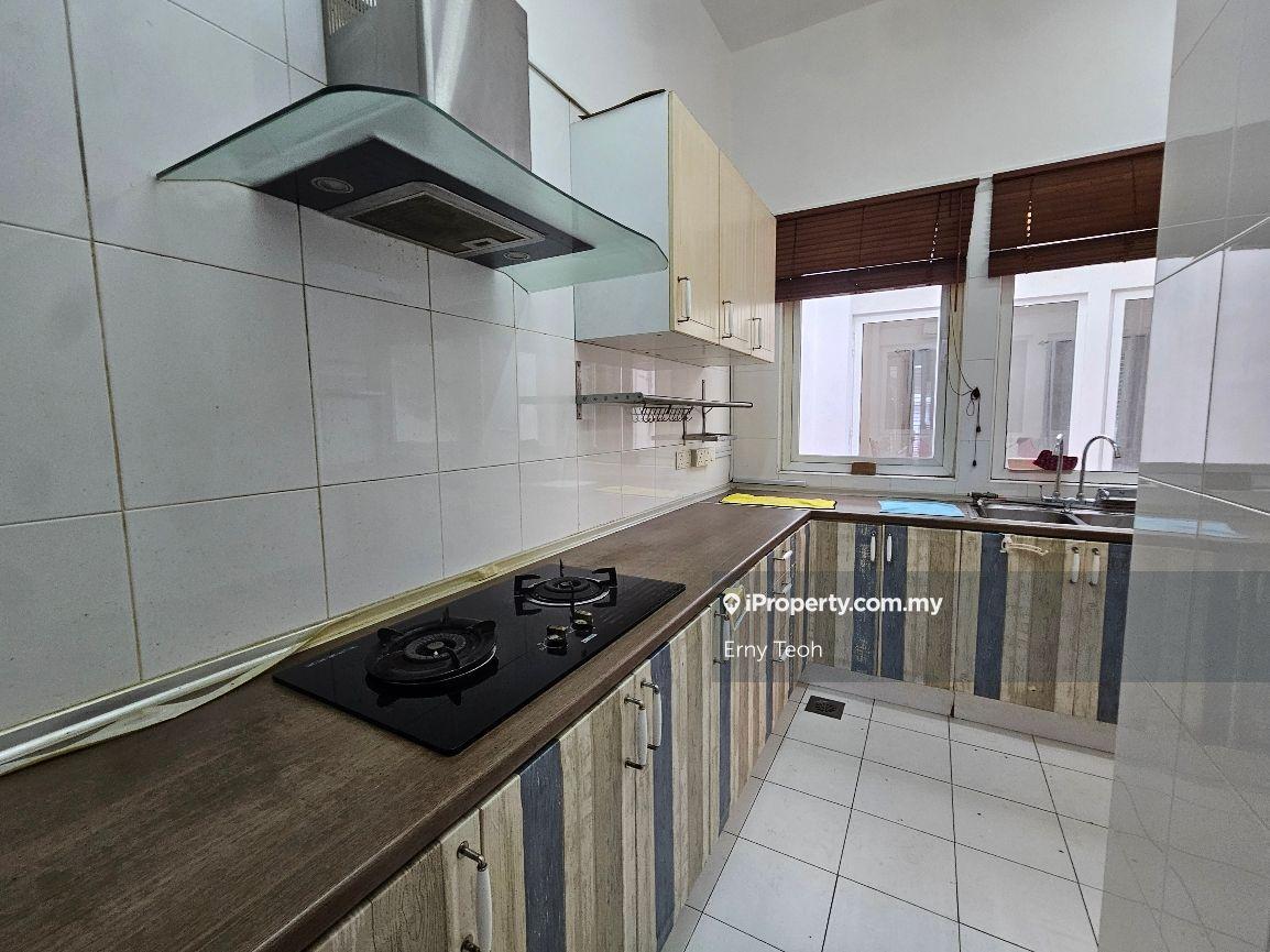 Rumah Berangkai 2.5 Tingkat untuk Dijual di Denai Pinang E&O landed house, Tanjung Tokong oleh Erny Teoh - iProperty.com.my