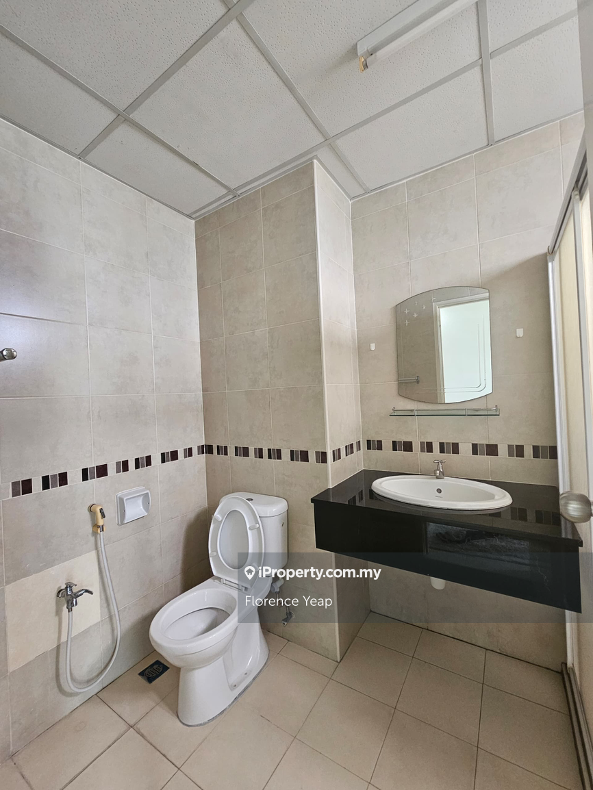 Condominium for Sale in Bayswater Resort Condominium by Florence Yeap - iProperty.com.my