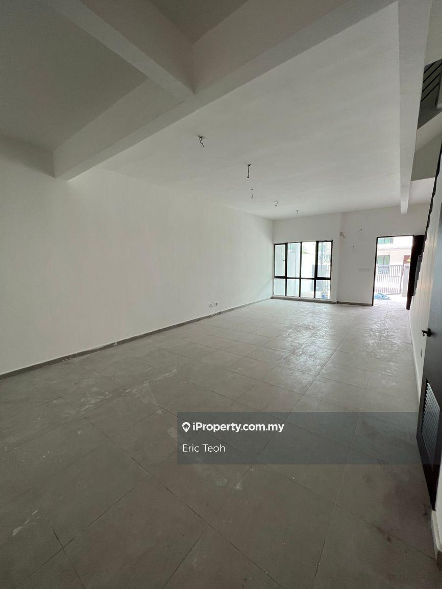 3-storey Terraced House for Sale in Residensi Bukit Orkid (Orchid Hills), Batu 9, Cheras by Eric Teoh - iProperty.com.my