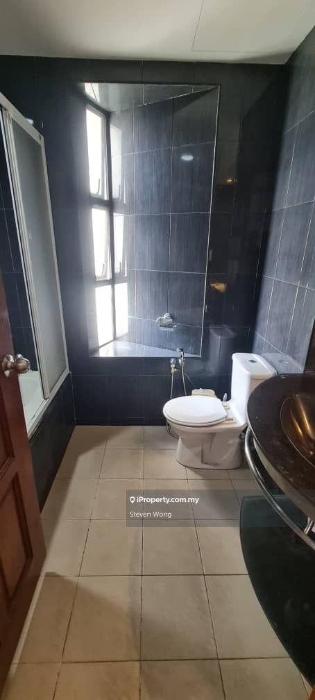 Kondominium untuk Dijual di Impiana On The Waterfront Condominium oleh Steven Wong - iProperty.com.my