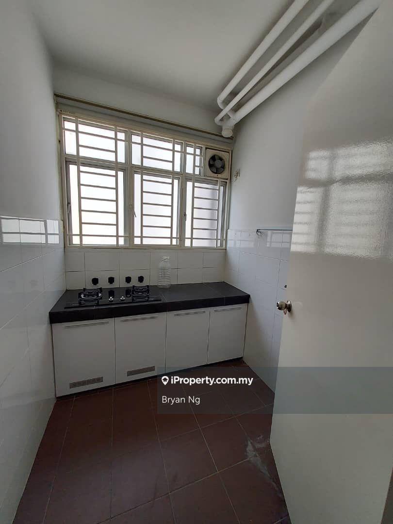 Condominium for Sale in Platinum Lake PV 20 by Bryan Ng - iProperty.com.my