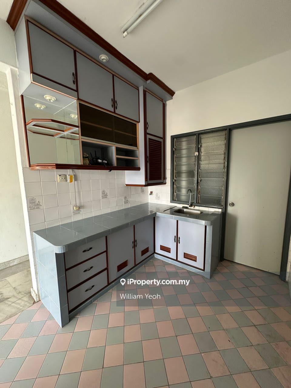 Condominium for Sale in Menara Alpha by William Yeoh - iProperty.com.my