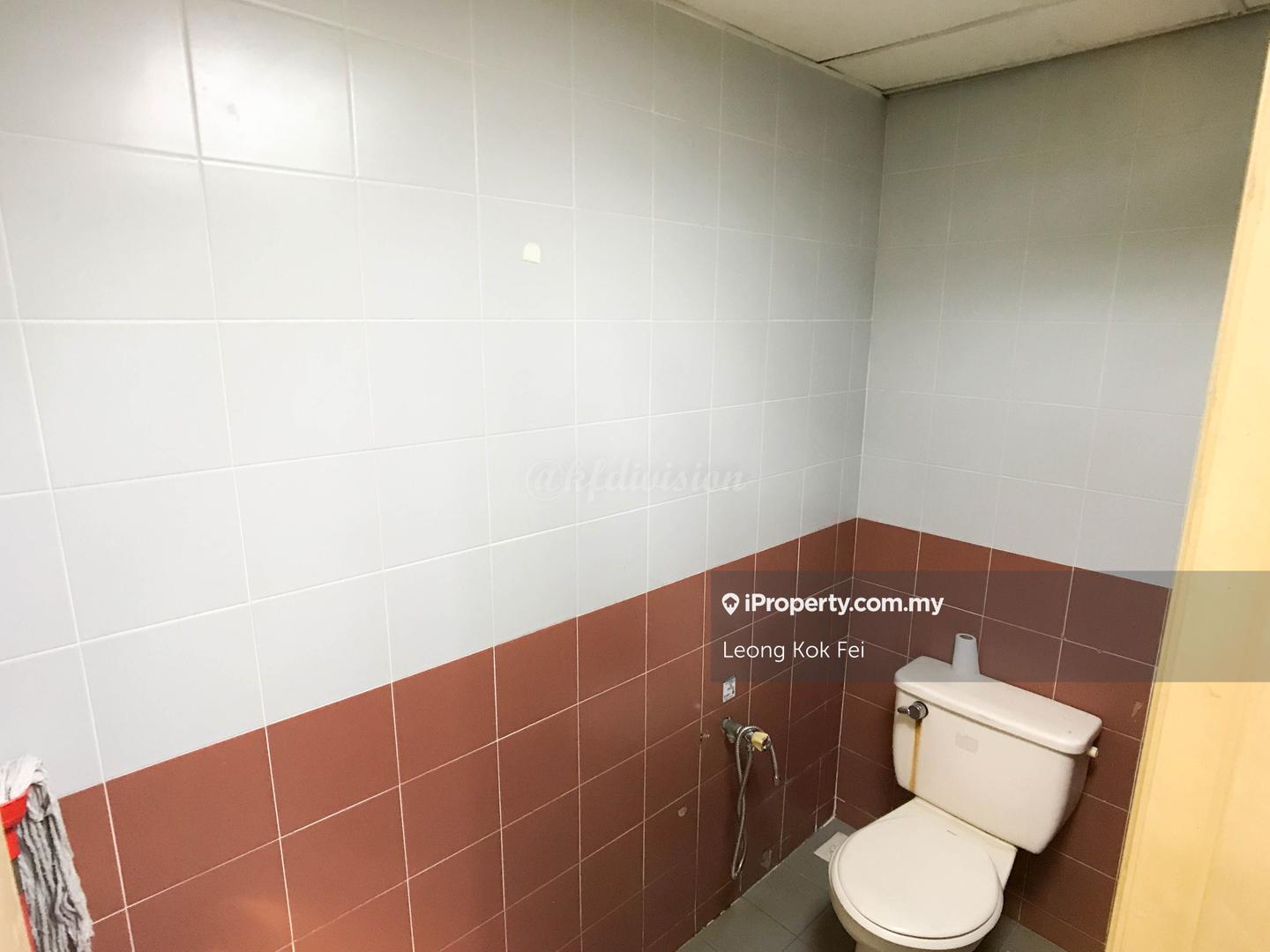 Pejabat untuk Dijual di KLCC, KL City Centre oleh Leong Kok Fei - iProperty.com.my