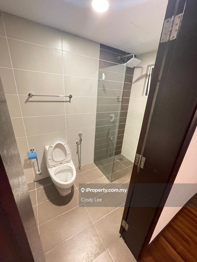 Condominium for Sale in Paraiso Residence @ The Earth by Cindy Lee - iProperty.com.my