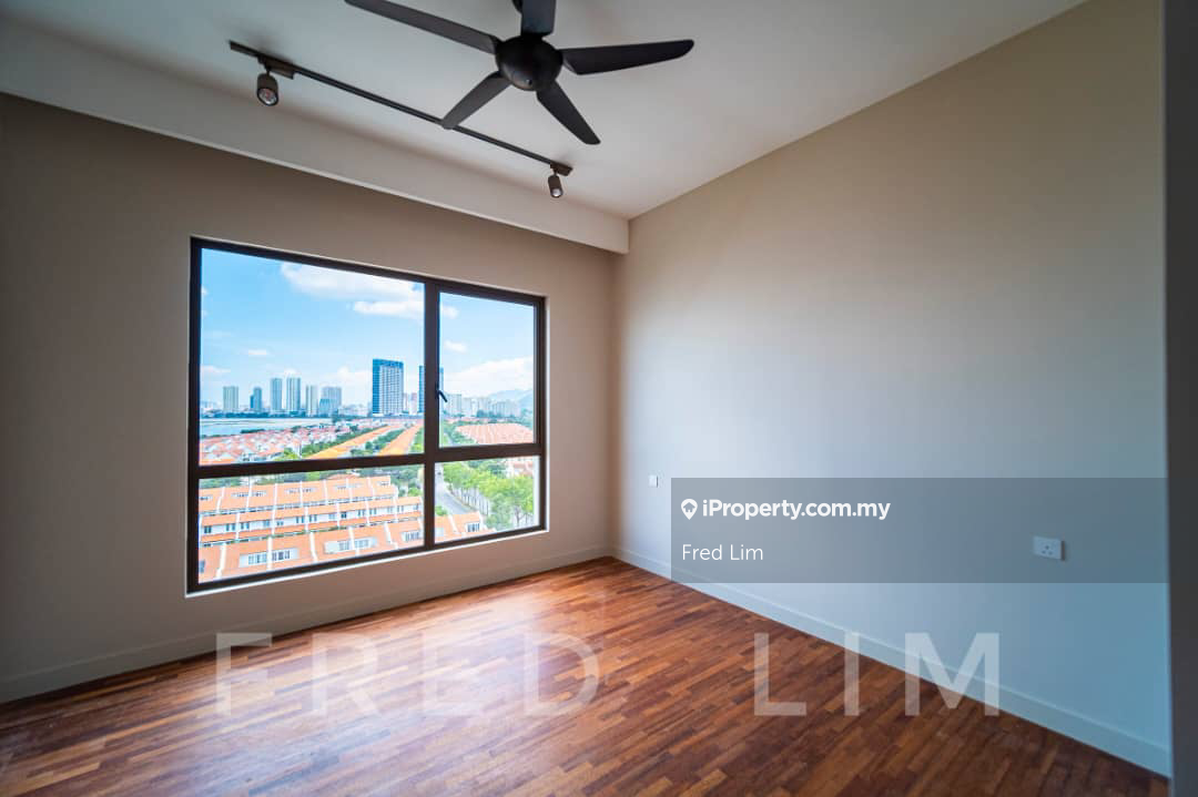 Service Residence for Sale in Straits Residences by Fred Lim - iProperty.com.my