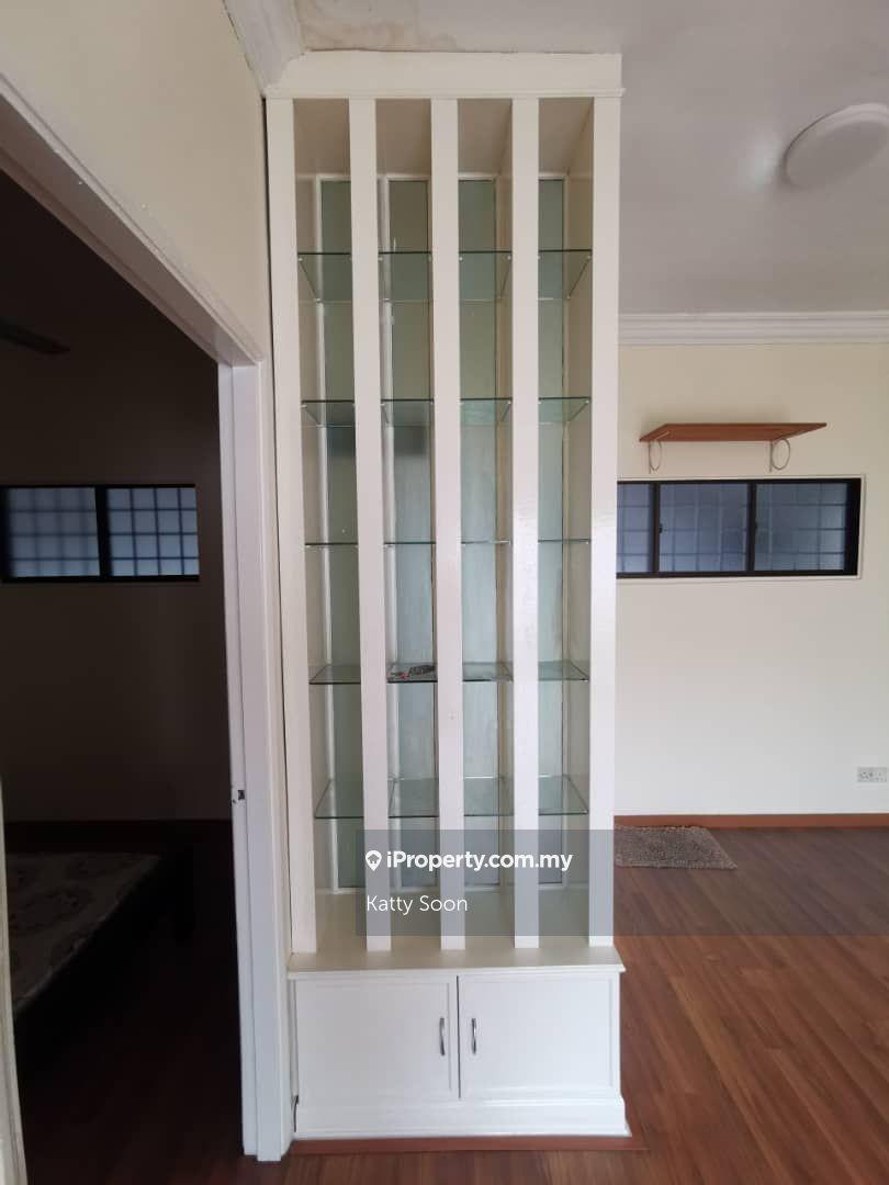 Pangsapuri untuk Dijual di Pangsapuri Kempas oleh Katty Soon - iProperty.com.my