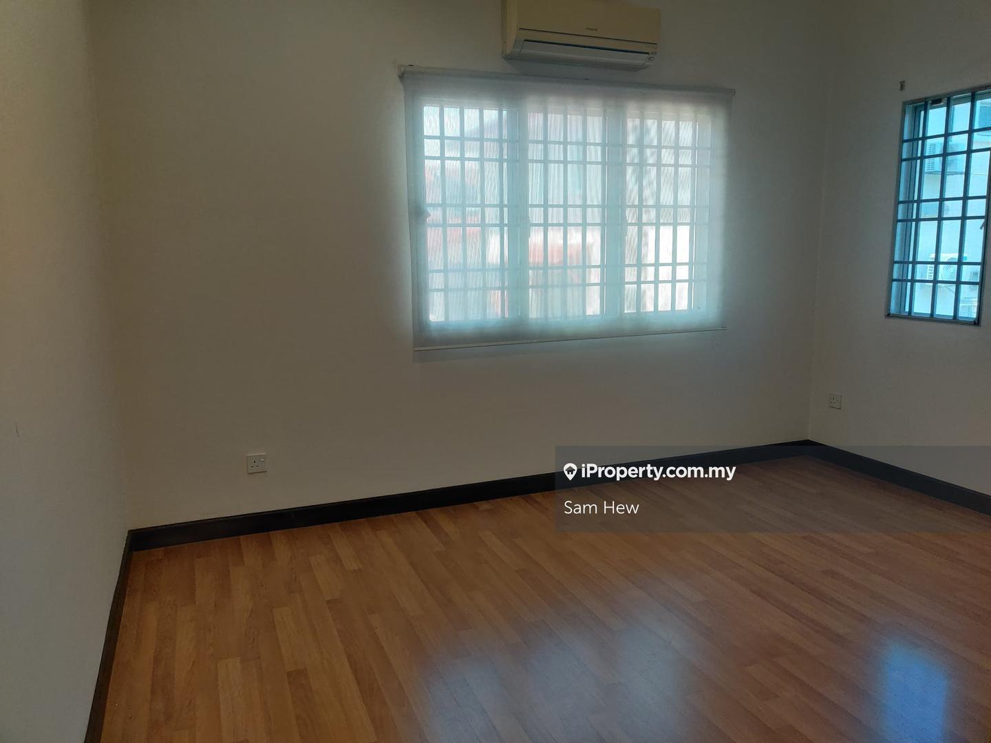 Rumah Berkembar untuk Dijual di Taman Harmoni Kajang, Kajang oleh Sam Hew - iProperty.com.my