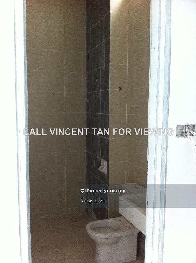 Rumah Berangkai 2 Tingkat untuk Dijual di ELMINA CRISTA East Garden West Valley Denai Alam, Shah Alam oleh Vincent Tan - iProperty.com.my