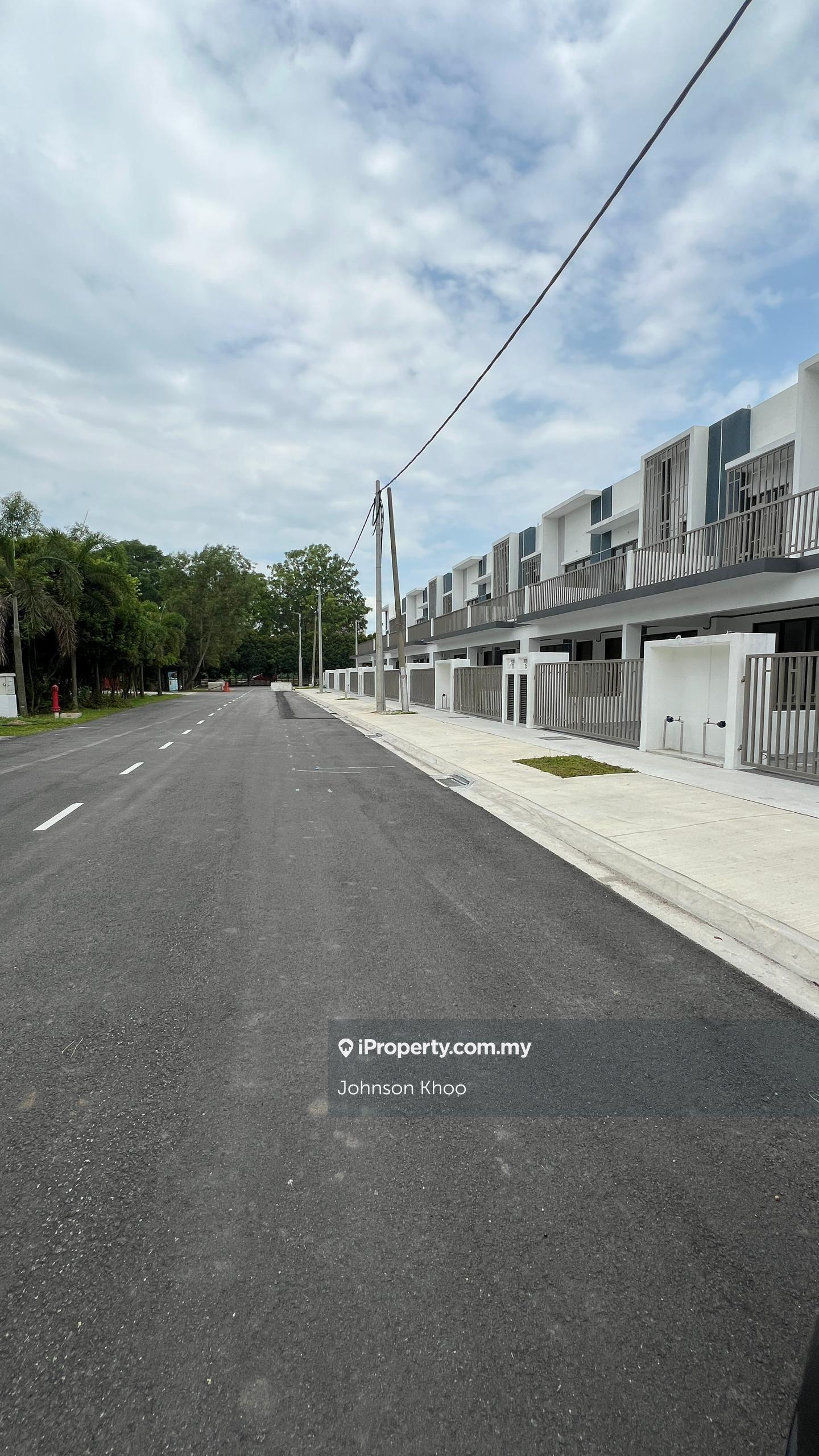 Rumah Berangkai 2 Tingkat untuk Dijual di Taman Puchong Tekali, Puchong oleh Johnson Khoo - iProperty.com.my