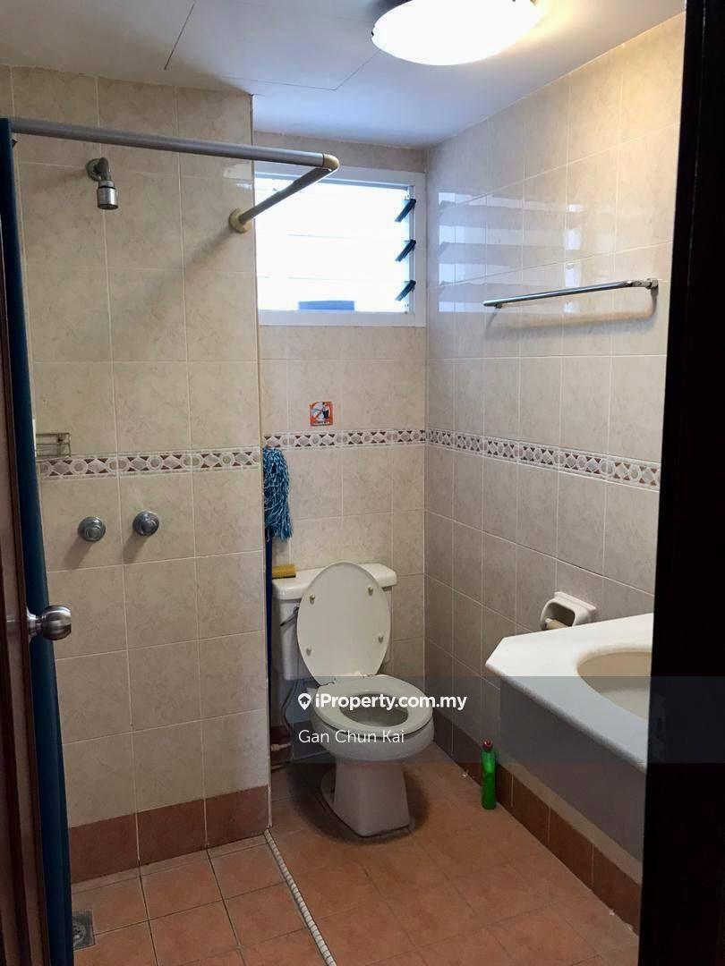 Condominium for Rent in Gurney Park Condominium by Gan Chun Kai - iProperty.com.my