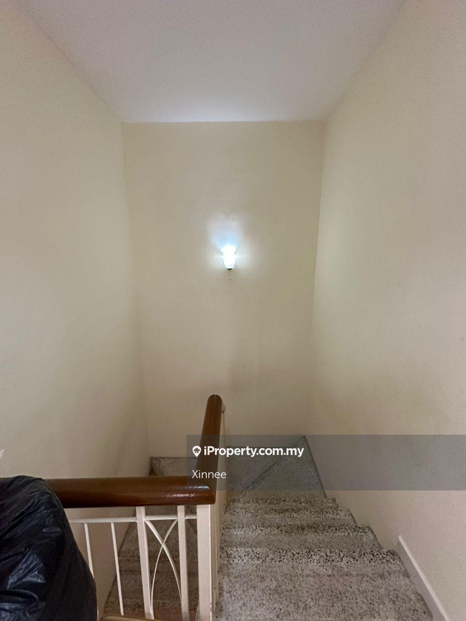 Rumah Bandar untuk Dijual di Tanjung Bungah, Penang oleh Xinnee - iProperty.com.my