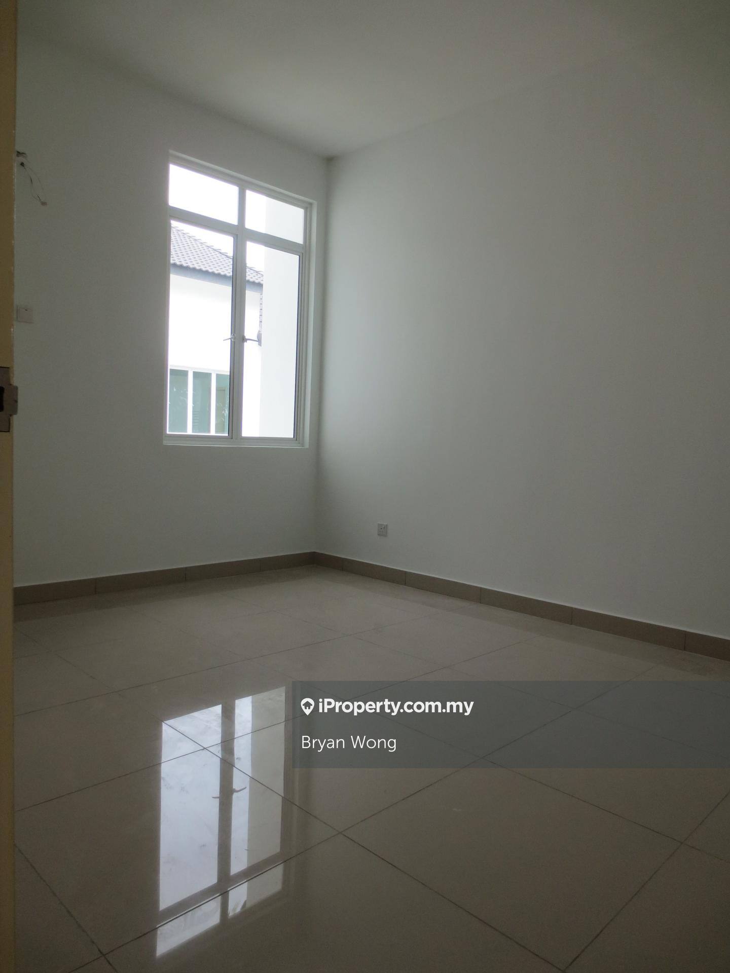Rumah Berkembar untuk Dijual di Bandar Teknologi Kajang, Kajang oleh Bryan Wong - iProperty.com.my