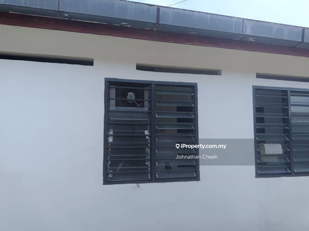 1-storey Terraced House for Sale in Taman Kaya, Changkat Jering by Johnathan Cheah - iProperty.com.my