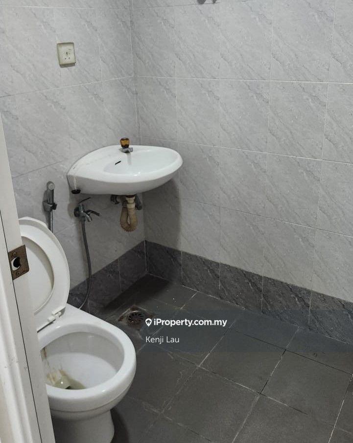 Kondominium untuk Dijual di Palm Spring @ Damansara oleh Kenji Lau - iProperty.com.my