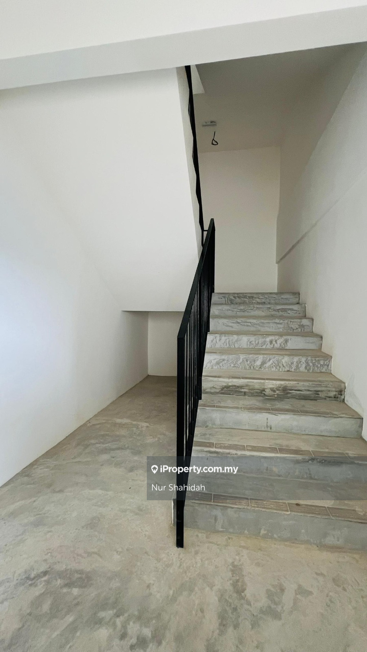 Detached Factory for Sale in Detached Factory Elmina Business Park, Shah Alam by Nur Shahidah - iProperty.com.my