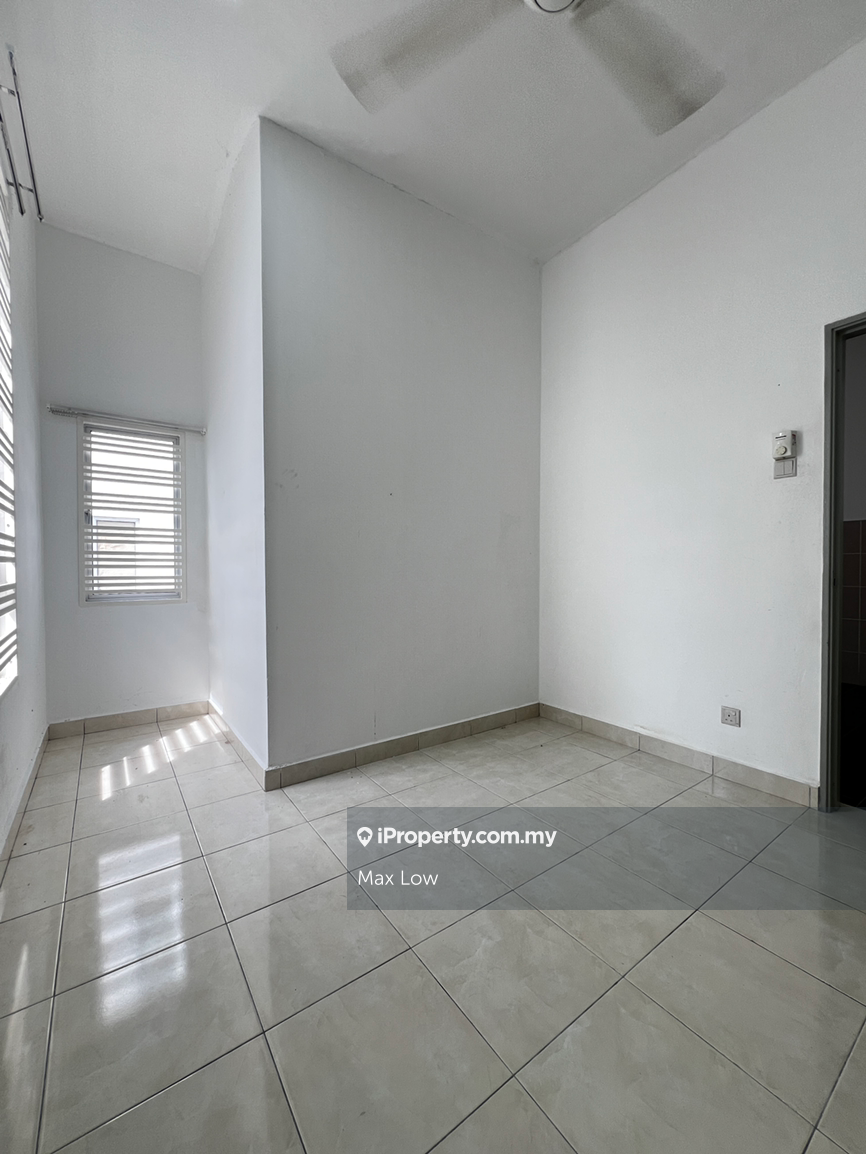 Rumah Berangkai 2 Tingkat untuk Dijual di Suria Warisan, Kota Warisan, KLIA, Sepang, Sepang oleh Max Low - iProperty.com.my