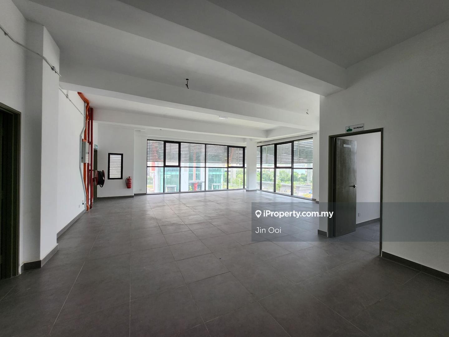 Semi-D Kilang untuk Dijual di Kota Damansara, Selangor oleh Jin Ooi - iProperty.com.my