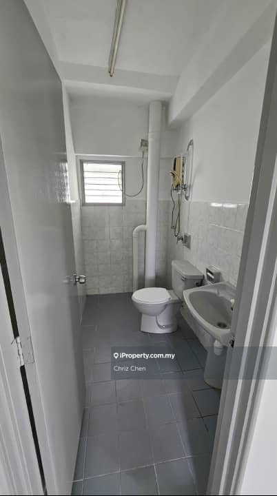 Kondominium untuk Dijual di Pandan Heights Condominium oleh Chriz Chen - iProperty.com.my