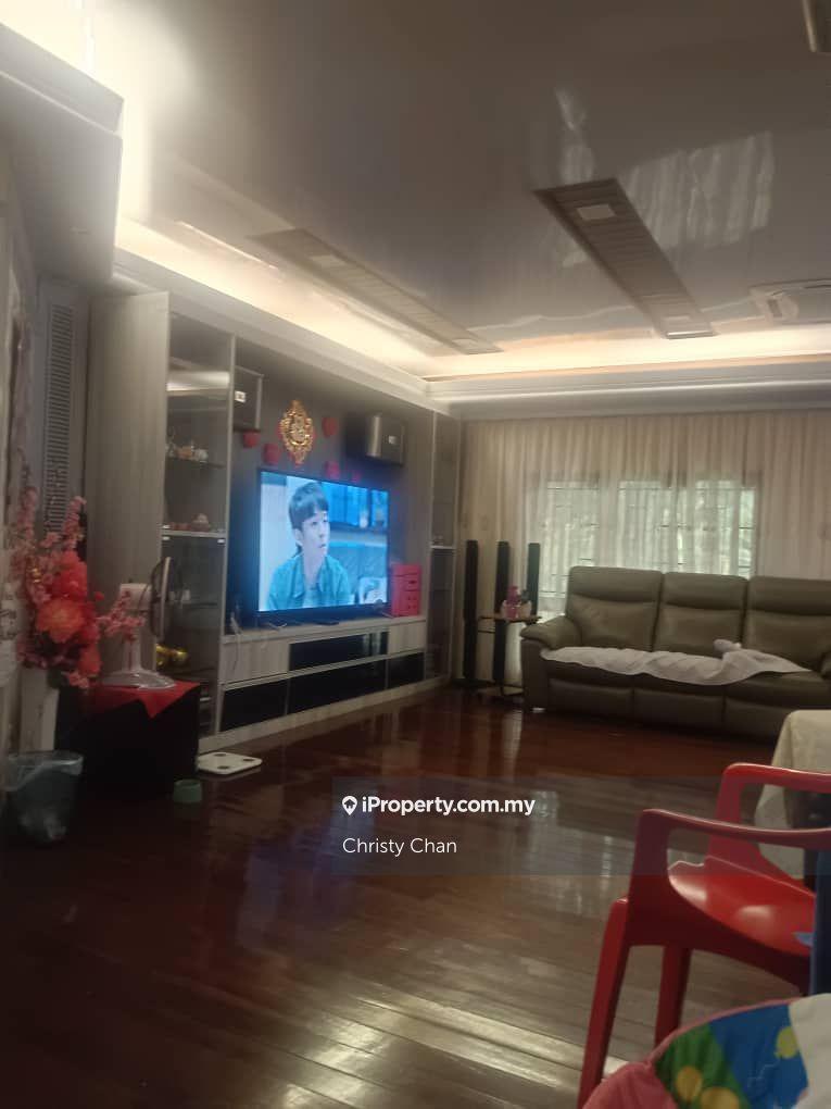 Banglo untuk Dijual di Country Heights, Kajang oleh Christy Chan - iProperty.com.my