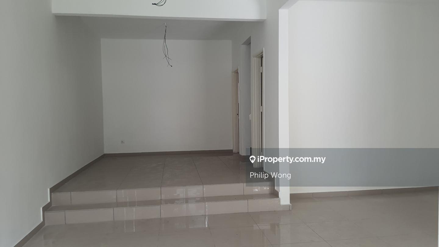 Rumah Berangkai 2 Tingkat untuk Dijual di Taman Serdang Raya, Seri Kembangan oleh Philip Wong - iProperty.com.my