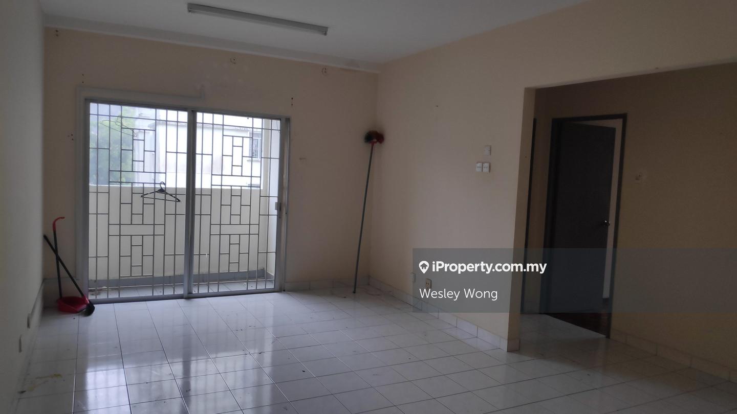 Apartment for Sale in Crystal Tower (Pangsapuri Kristal) by Wesley Wong - iProperty.com.my