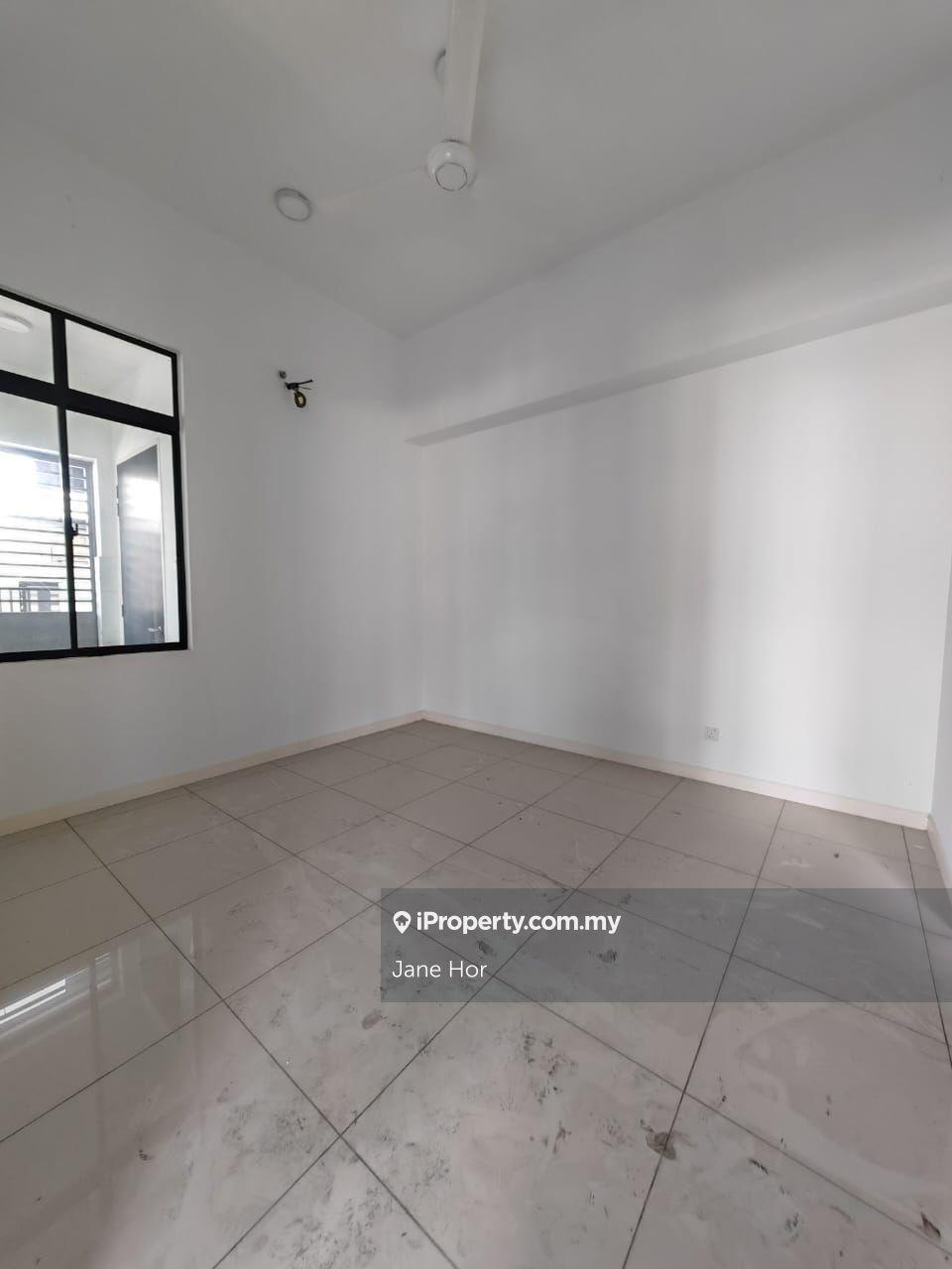 2-storey Terraced House for Sale in Bandar 16 Sierra Puchong South Sierra 11 Dumalis, Puchong by Jane Hor - iProperty.com.my