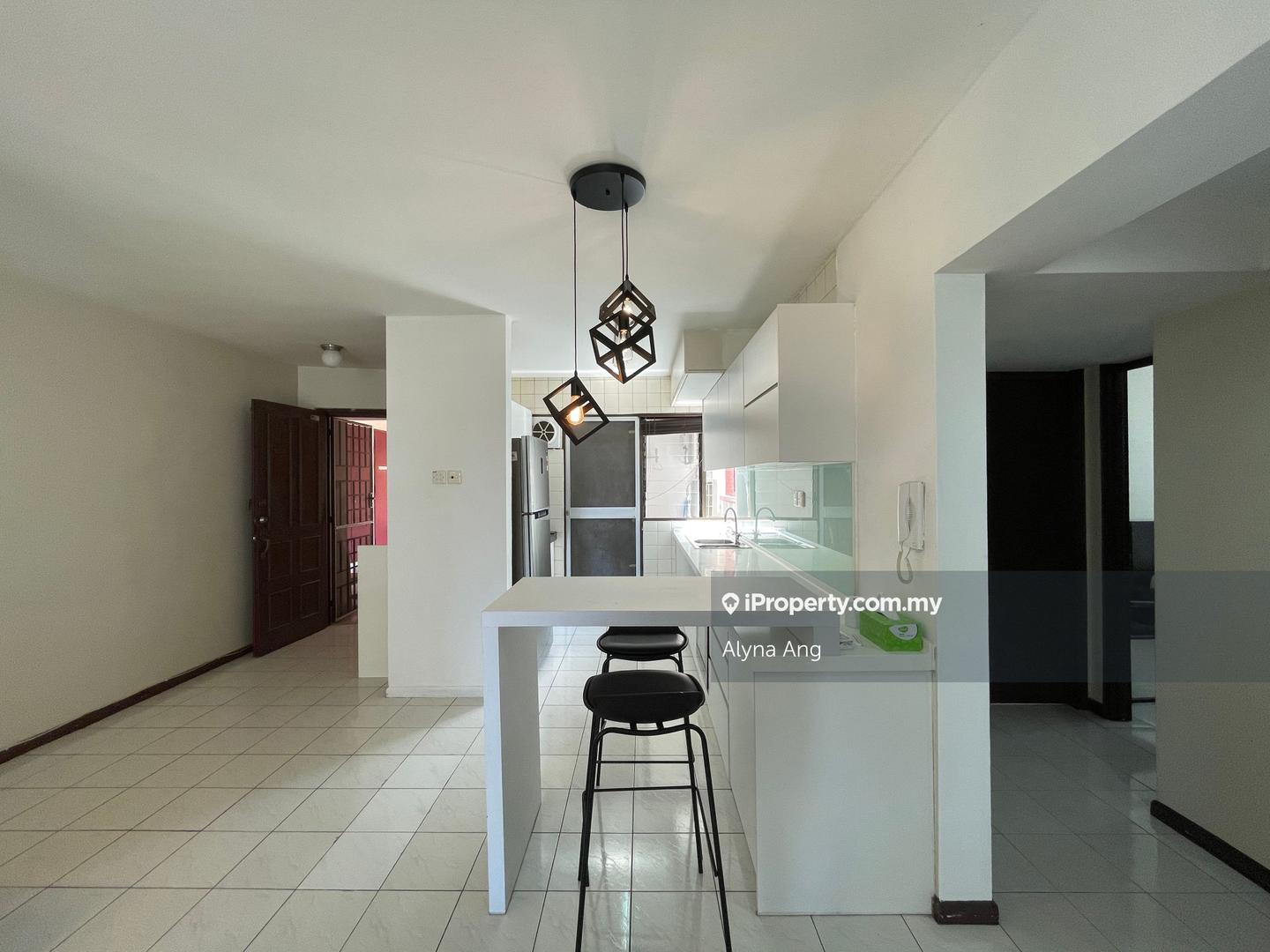 Kondominium untuk Dijual di Mont Kiara Pines oleh Alyna Ang - iProperty.com.my