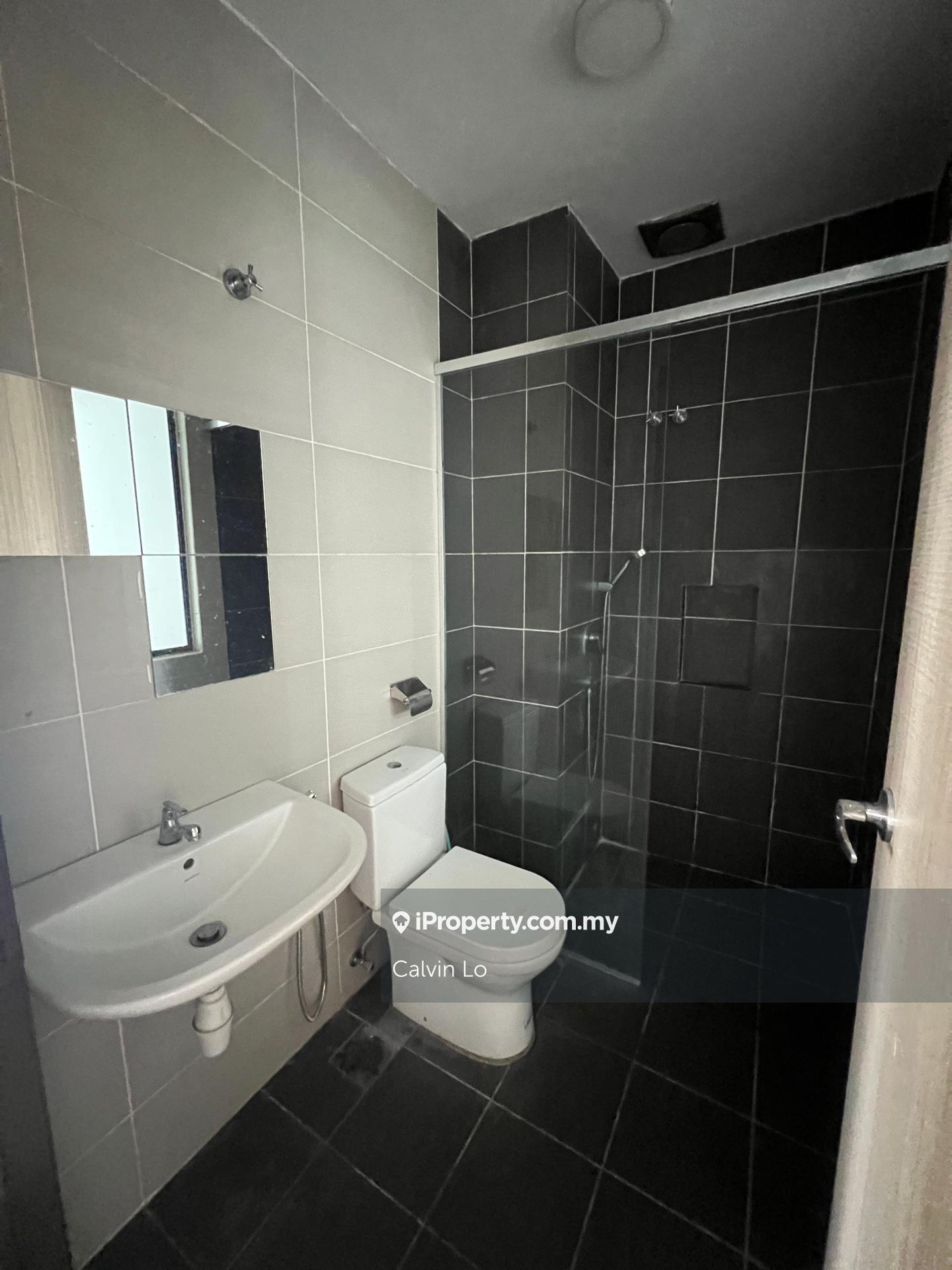 3-storey Terraced House for Sale in Kinrara Kingsgate, Taman Damai Utama 7, Bandar Kinrara by Calvin Lo - iProperty.com.my