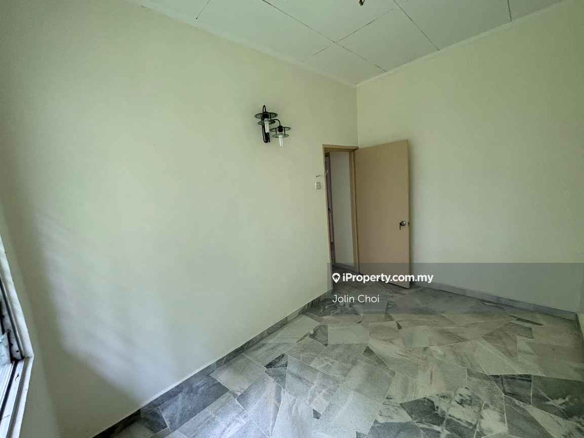 Pangsapuri untuk Dijual di Kesuma Apartment oleh Jolin Choi - iProperty.com.my