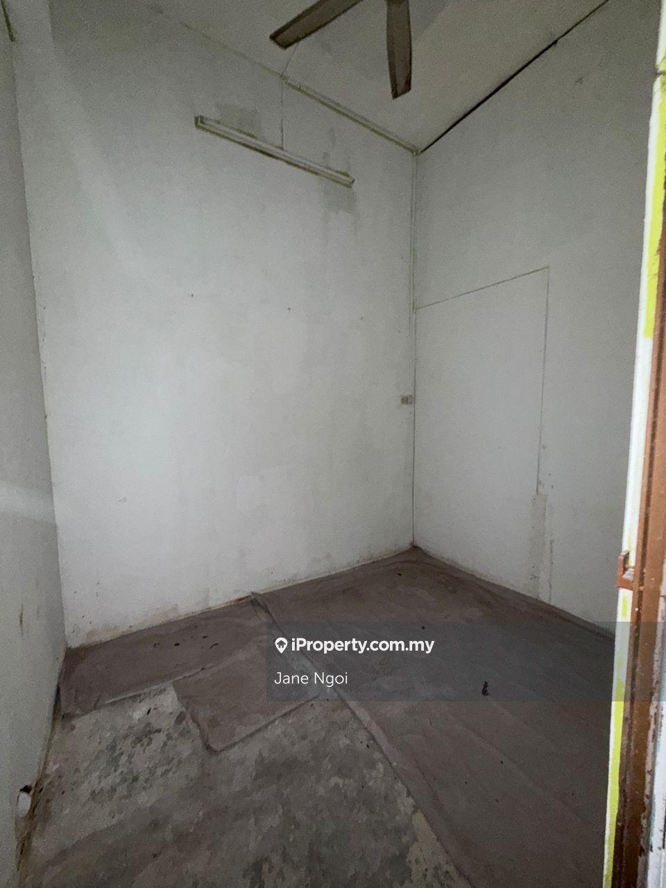 Shop for Rent in Bandar Baru Permas Jaya, Permas Jaya by Jane Ngoi - iProperty.com.my