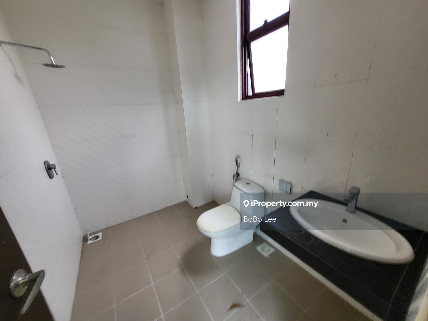 Bungalow House for Sale in Taman Overseas Union (Taman Oug), Jalan Klang Lama (Old Klang Road) by BoBo Lee - iProperty.com.my